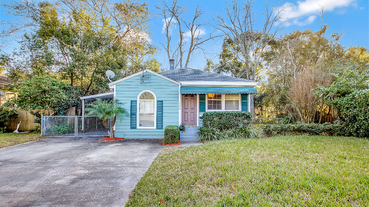 Welcome to 1798 Mayfair Road!