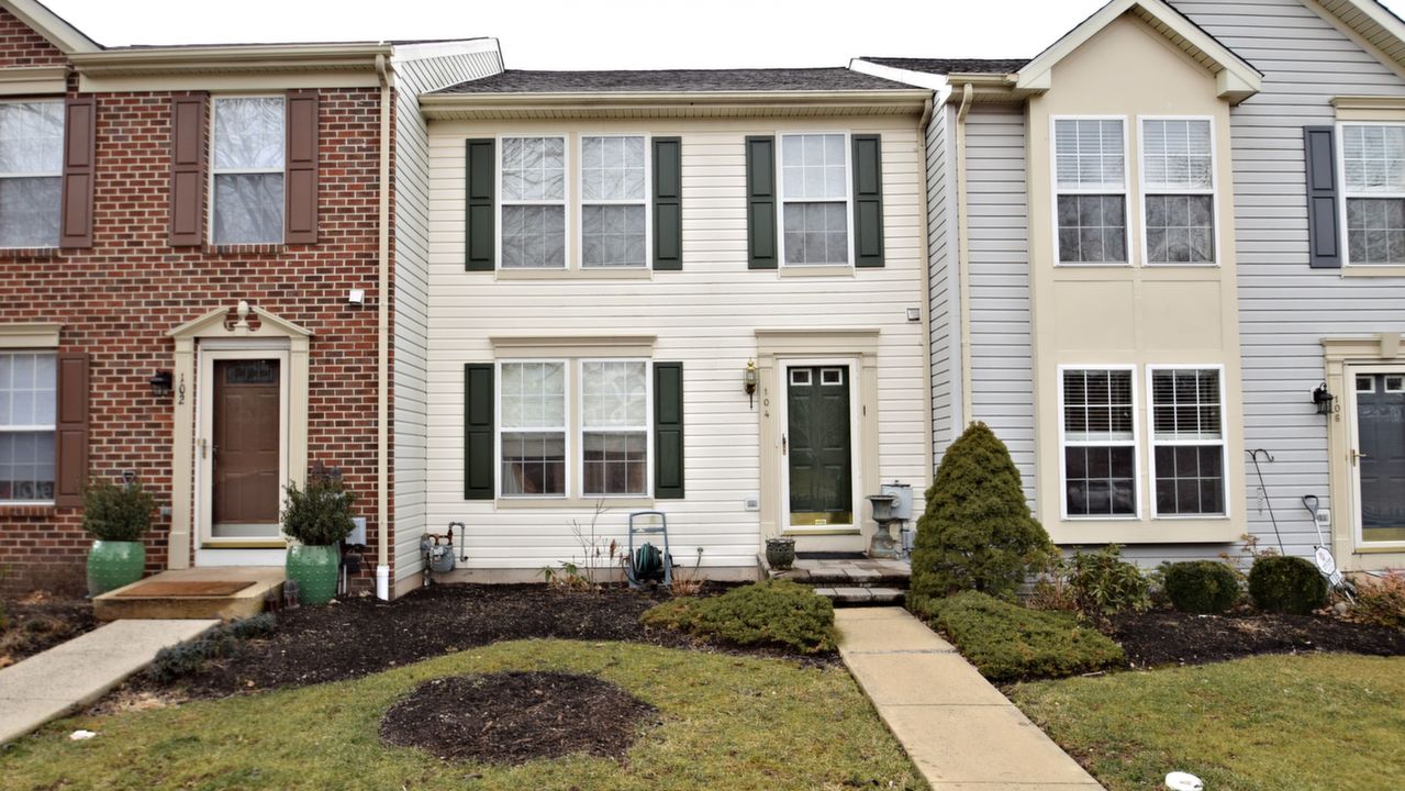 104 Rolling Hill Court, New Hope, PA, 18938 Scene 1