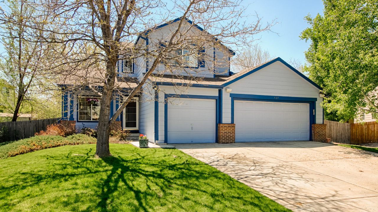 Front Exterior View 1