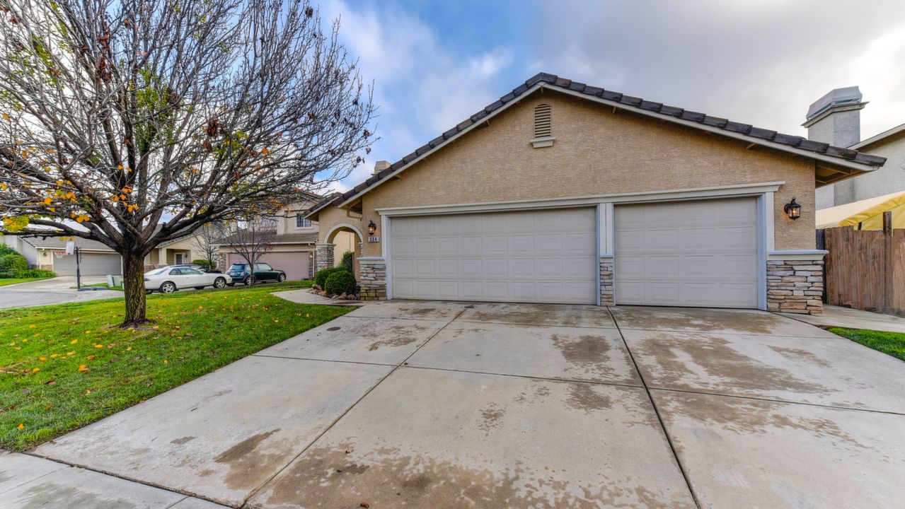 504 Wolf Ct., Wheatland, CA, 95692 Scene 2
