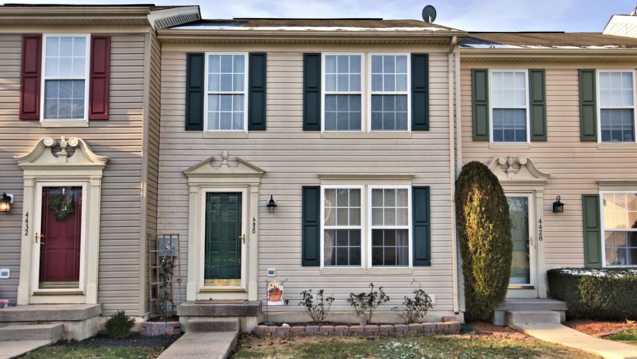 4430 Glenwood Dr, Perkiomenville, PA, 18074 Scene 1