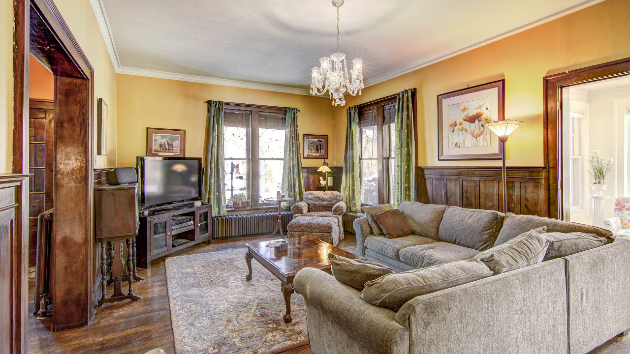 Call Angela Welch (715) 523-0556