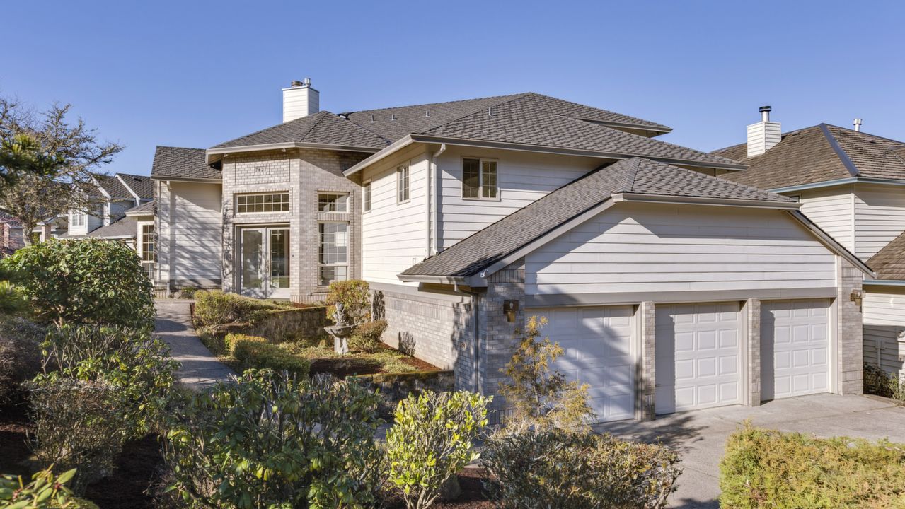 7627 SE 140th Dr, Portland, OR, 97236 Scene 3