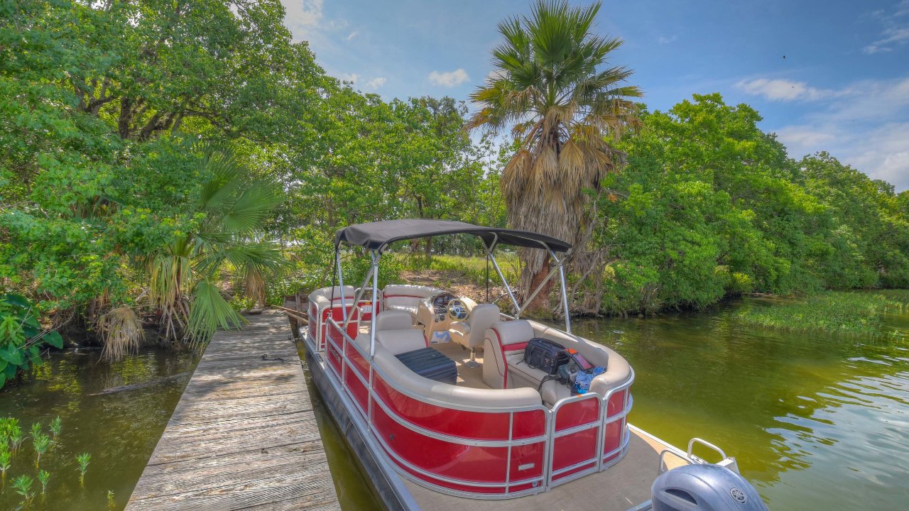 SDS Island LLC, Sunrise Beach, TX, 78643 Scene 3