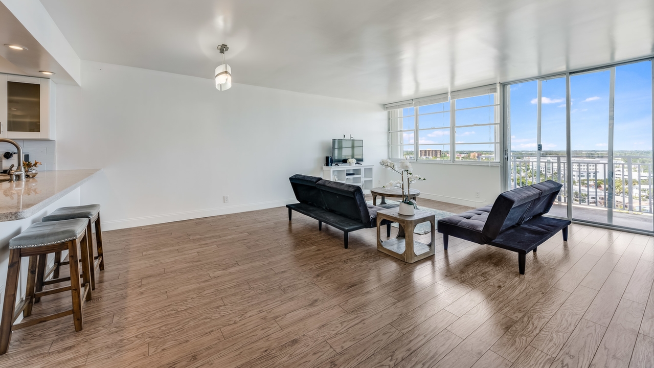 Bayview-Towers-N-#A1610-04