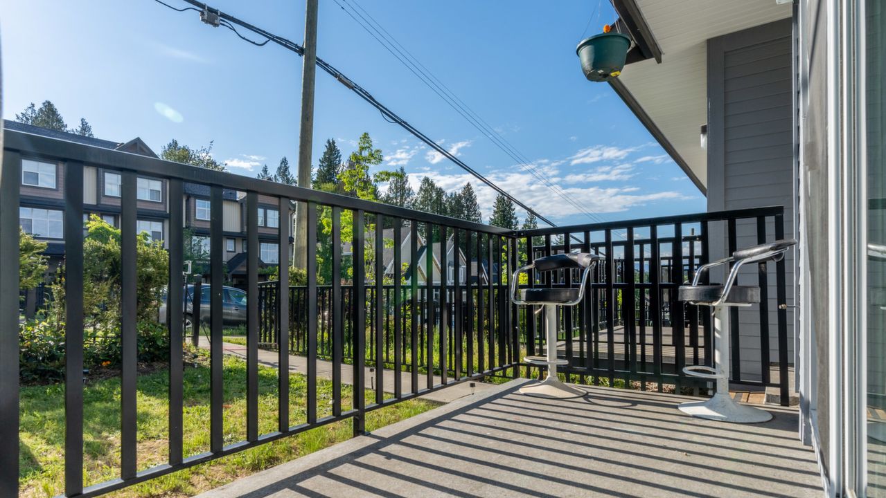 15-6162 138 St, Surrey, BC, V3X 1A2V3X 0H9 Scene 2