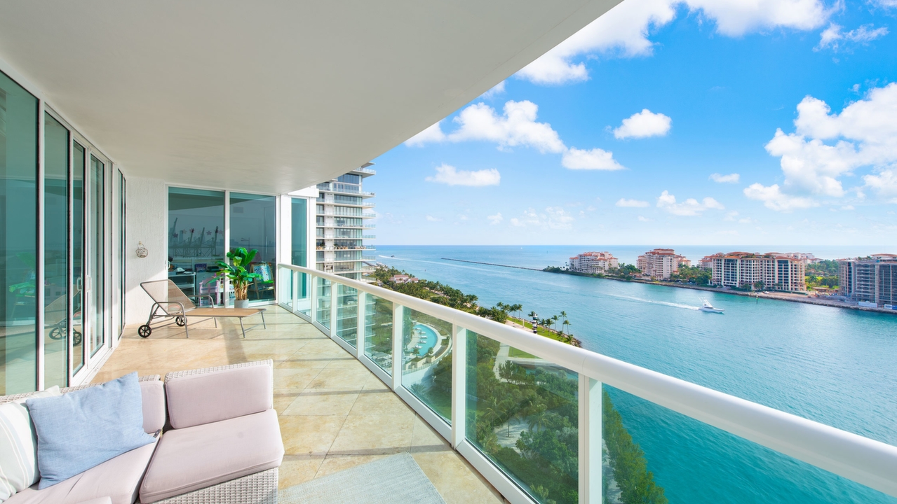 Murano-at-Portofino-#1903-04