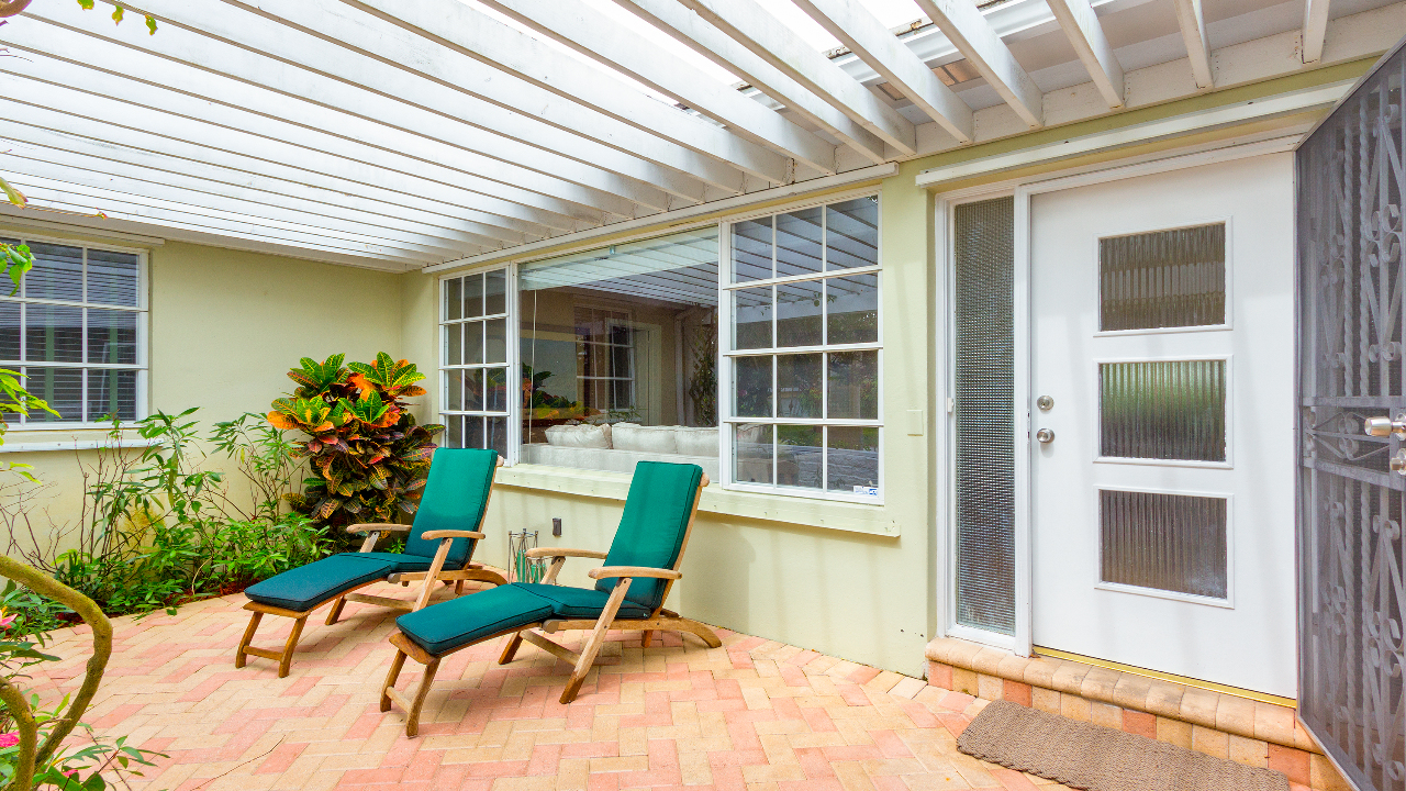 1099-NE-97th-St-02