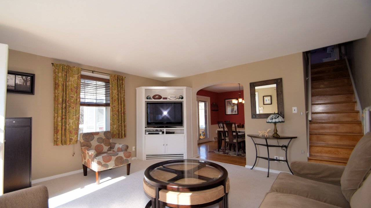 524 Fountain St, Philadelphia, PA, 19128 Scene 2