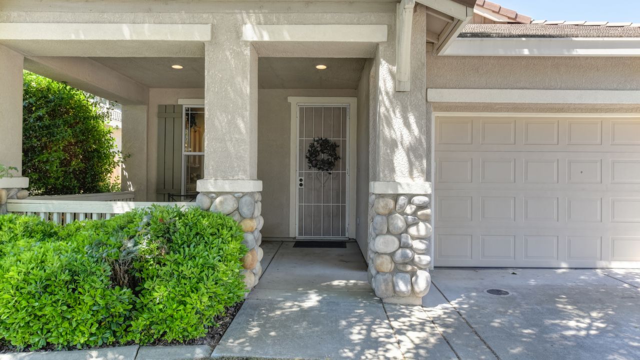 4748 Cleary Cir
Elk Grove, CA 95757, Elk Grove, CA, 95757 Scene 4