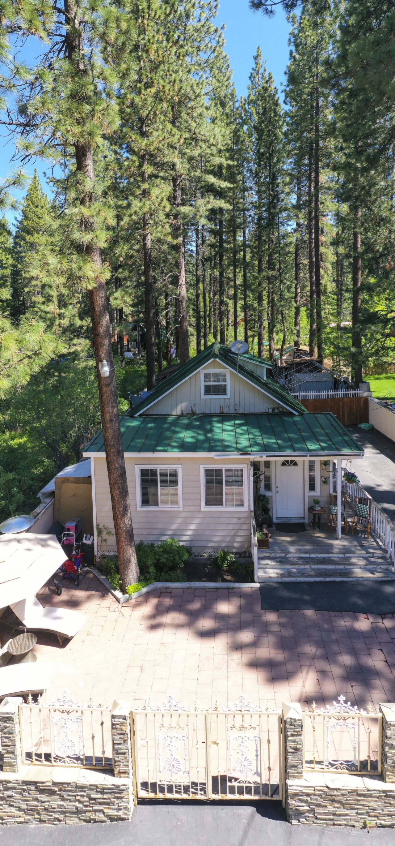 8809 Brook Ave., Kings Beach, CA, 96143 Scene 2
