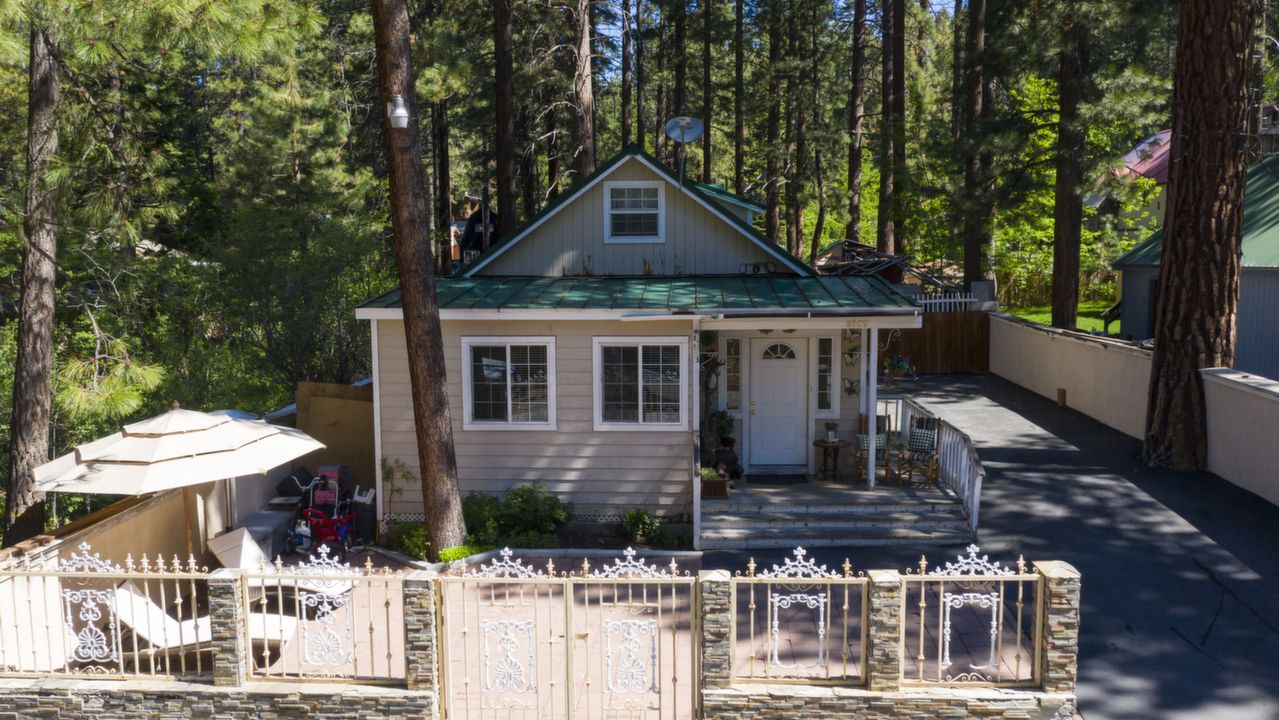 8809 Brook Ave., Kings Beach, CA, 96143 Scene 3