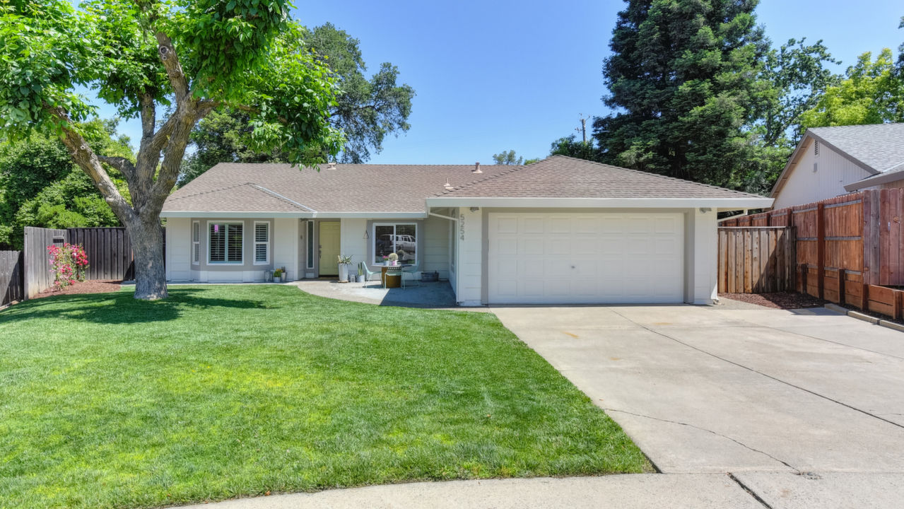 5254 Phoenix Ridge Pl., Fair Oaks, CA, 95628 Scene 1