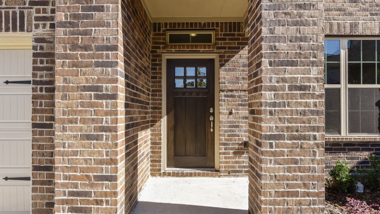 2121LakeFront_003