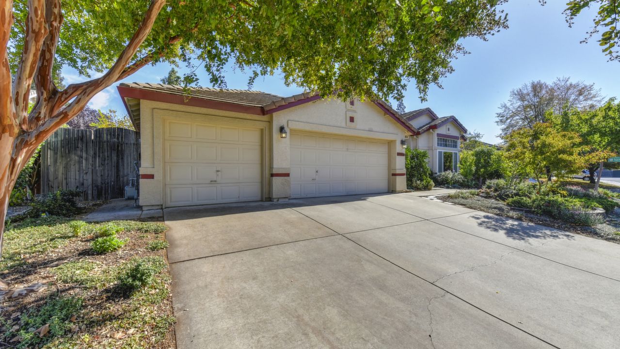9329 Colliston Drive, Elk Grove, CA, 95624 Scene 1