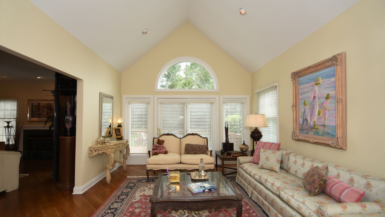 105 Saint Andrews Way, Blue Bell, PA, 19422 Scene 1