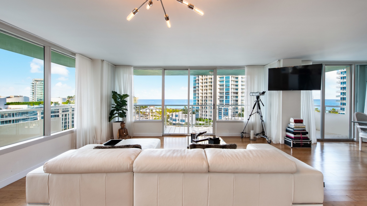 South-Pointe-Twr-#1010-04