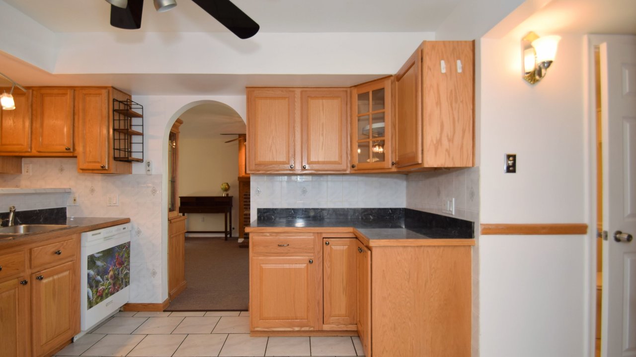 602 Courtland Ln, Fairless Hills, PA, 19002 Scene 3