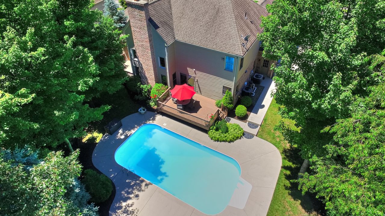 242 Erin Drive -  03