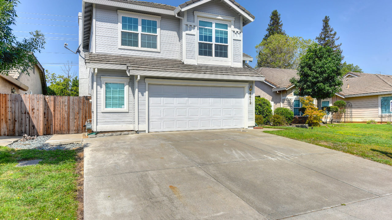 8612 Edgewater Way, Elk Grove, CA, 95758 Scene 3