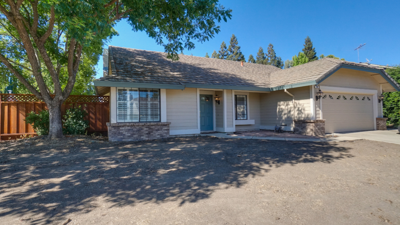 100 Stoney Hill Drive, Folsom, CA, 95630 Scene 1