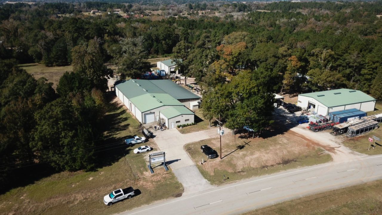 56-  16995 I45 aerial