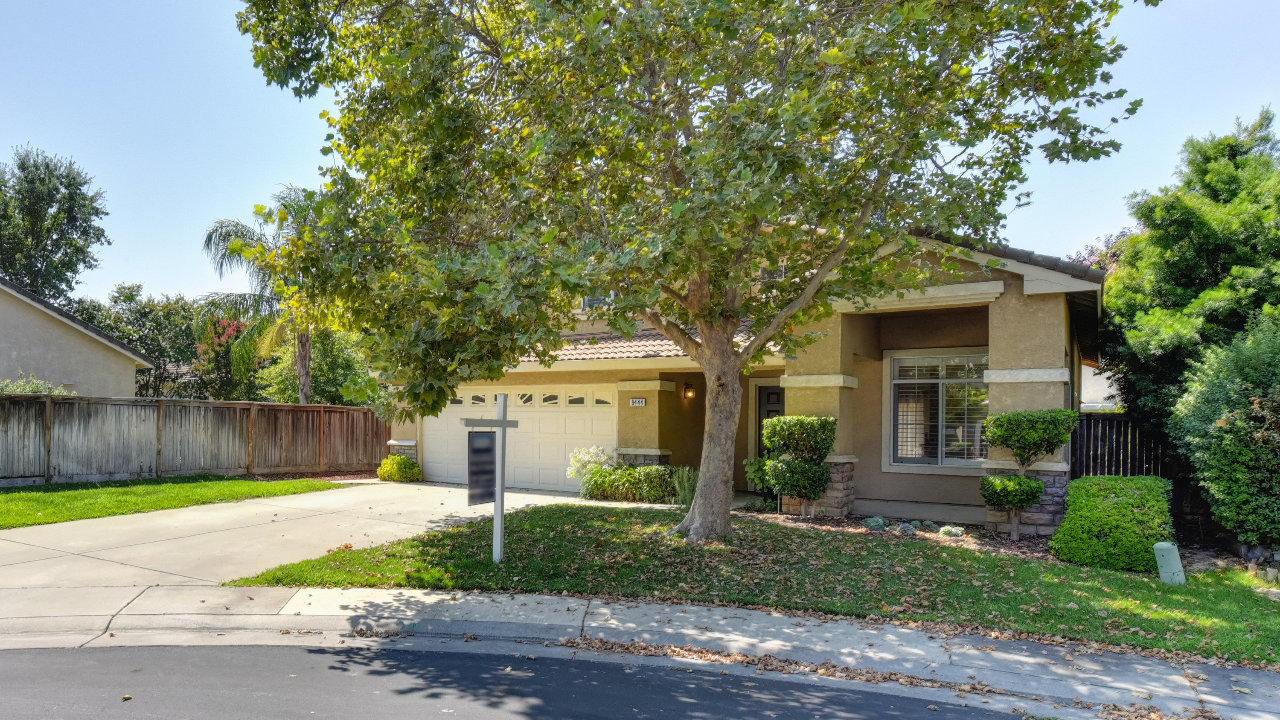 9444 Crystal Shore Lane, Elk Grove, CA, 95758 Scene 2