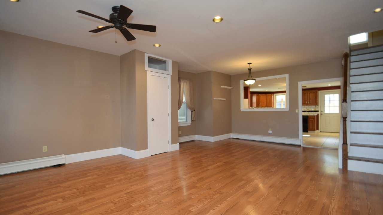 258 Hall St, Phoenixville, PA, 19460 Scene 2