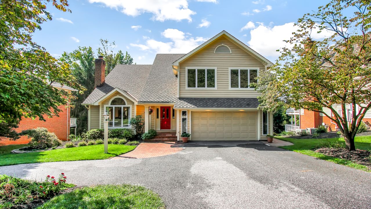 8536 Hill Spring Dr-1