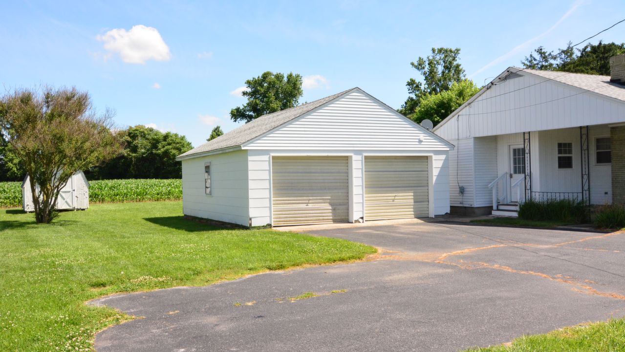 Garage and Parking