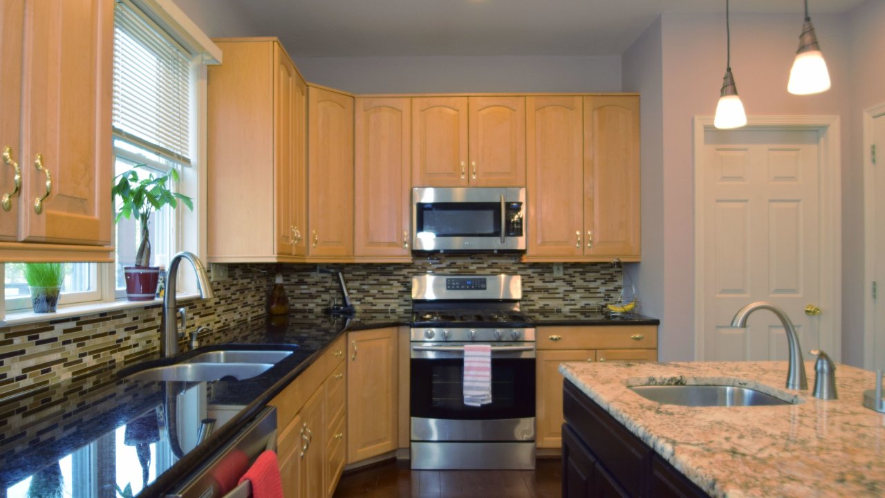 494 Grouse Cir, Ambler, PA, 19002 Scene 2