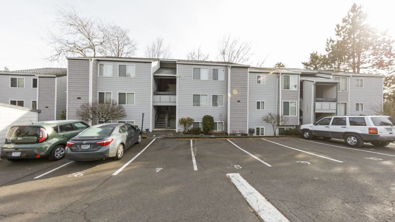 47 Eagle Crest Dr, unit#3, Lake Oswego, OR, 97035 Scene 1