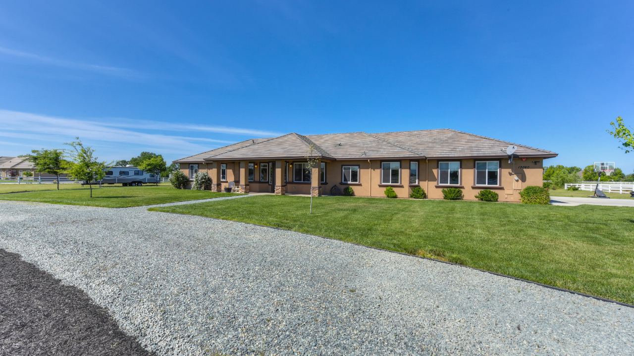 13060 Saddle Crest Circle, Galt, CA, 95632 Scene 3