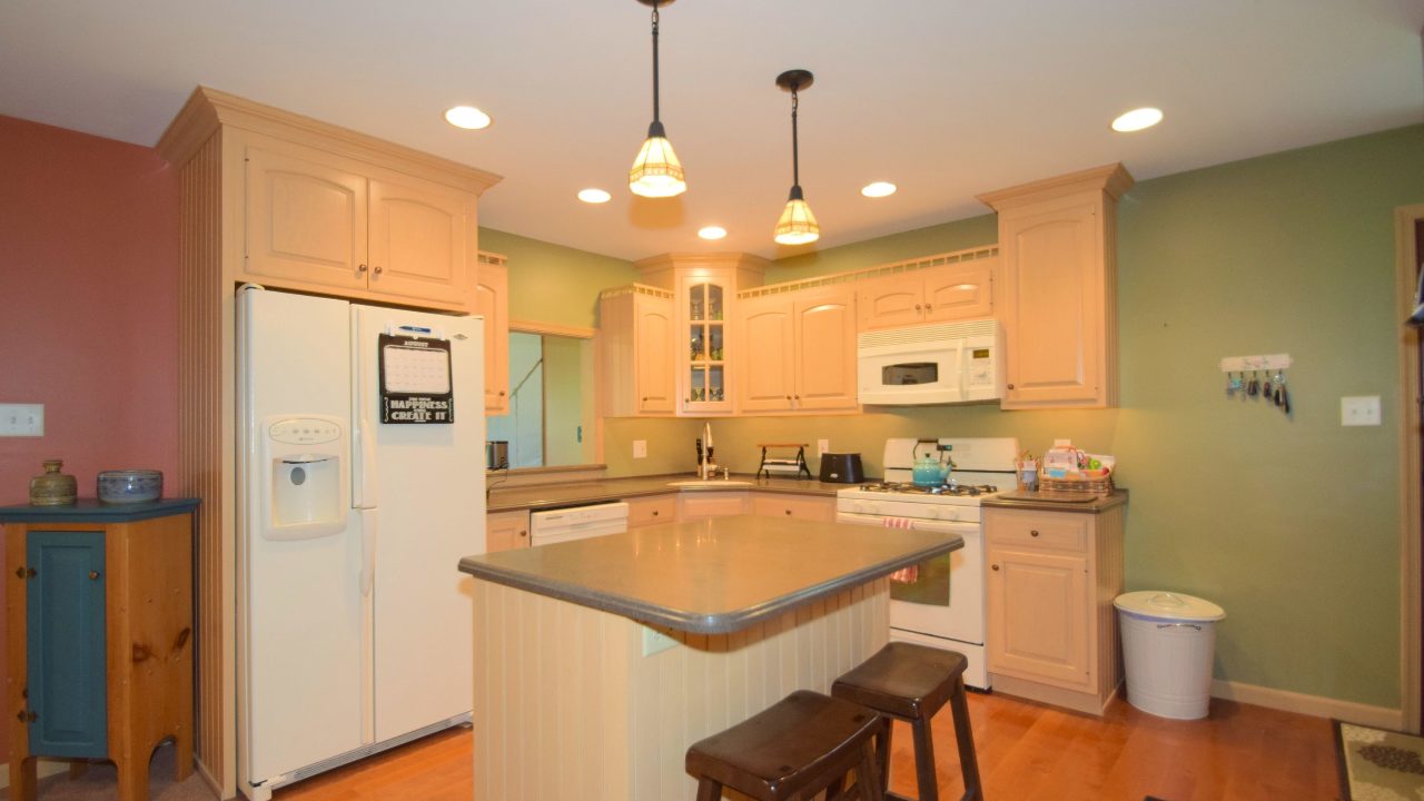 413 W Monument Ave, Hatboro, PA, 19040 Scene 3