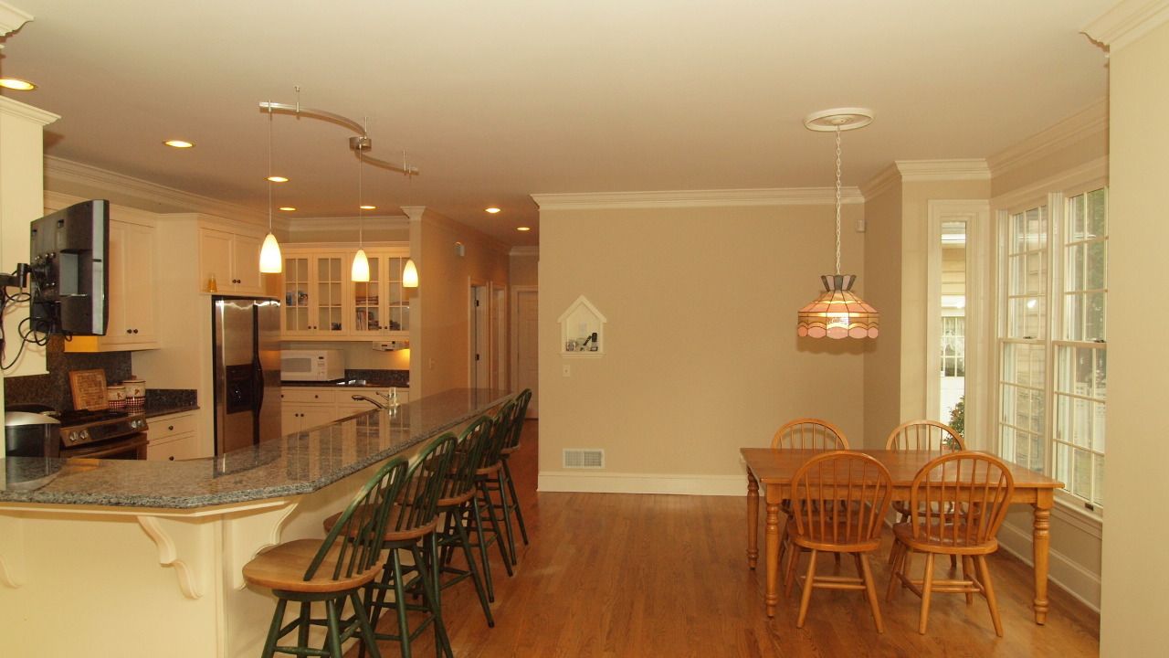 Kitchen and Breakfast Nook