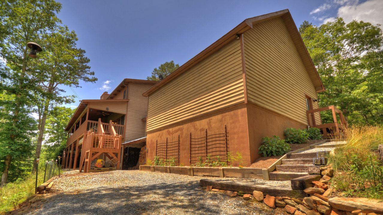 281 Rocky Ridge dr, Blue Ridge, GA, 30513 Scene 4