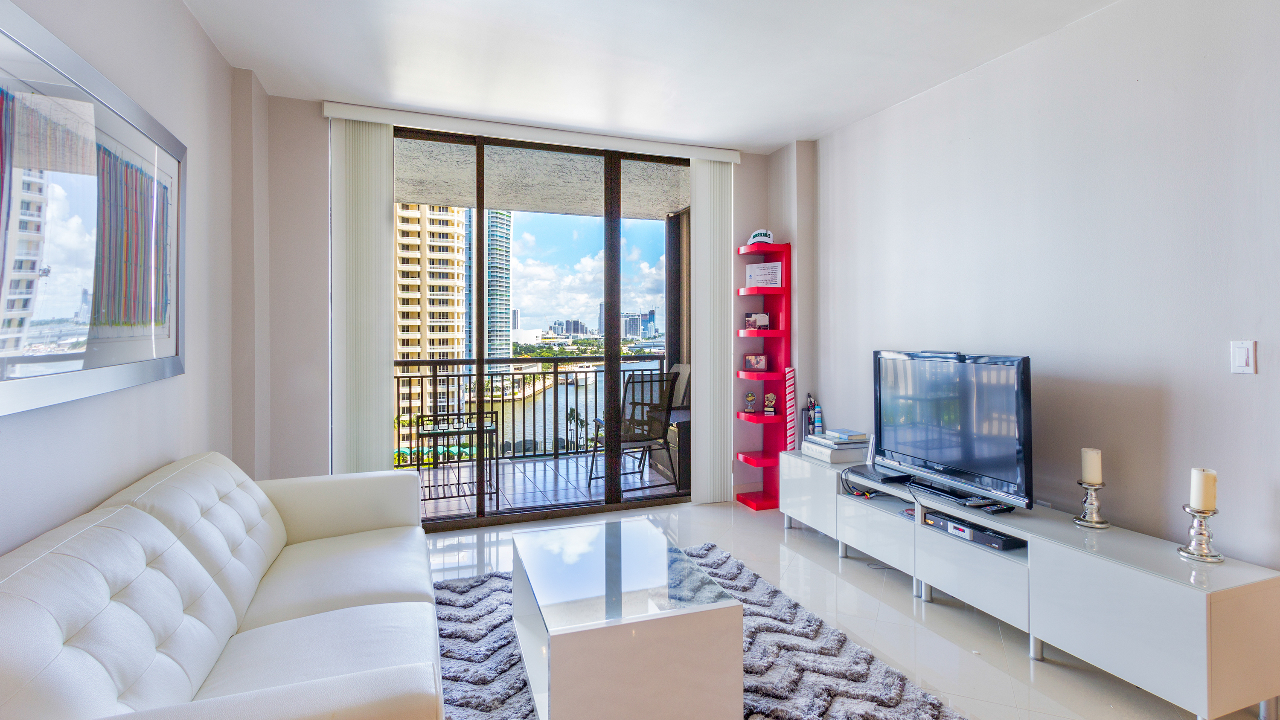 Brickell-Key-Condo-II-02