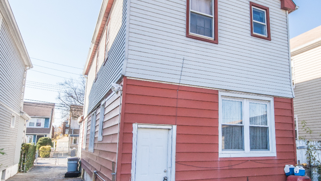 119-15 179th St, Jamaica, NY, 11434 Scene 4