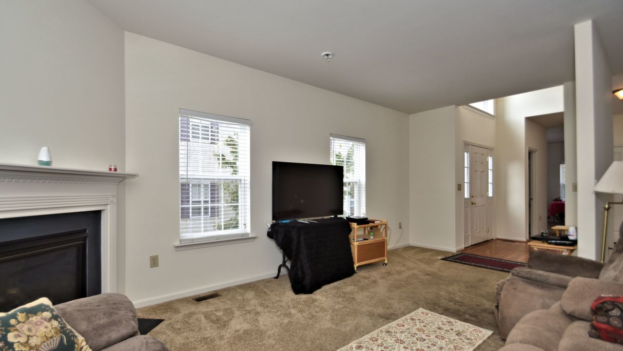 512 Clearview Dr, Souderton, PA, 18964 Scene 2