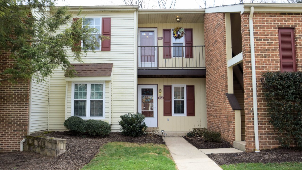 355 Westridge Cir, Phoenixville, PA, 19460 Scene 1