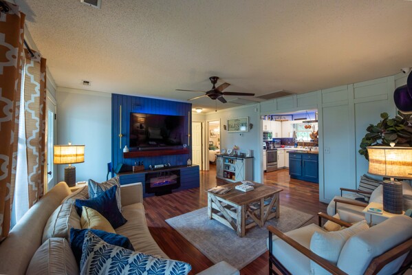 2757 Painted Pony Dr-6