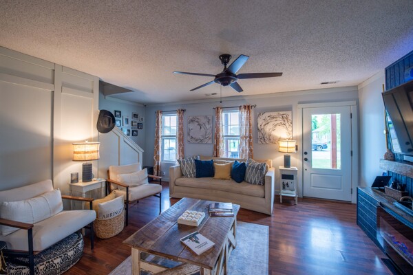 2757 Painted Pony Dr-5