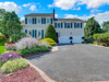  - 4394 Merrick Rd