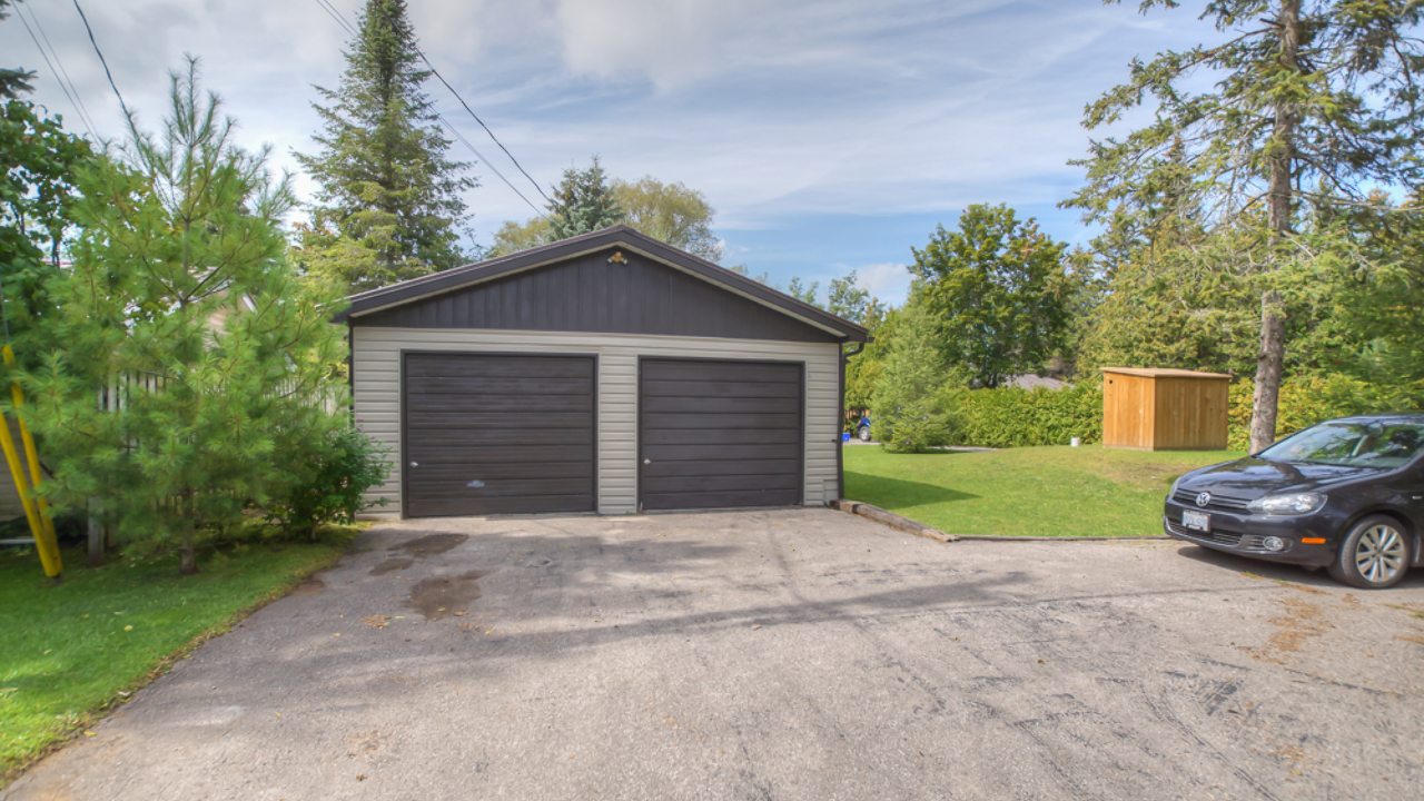 Large double garage