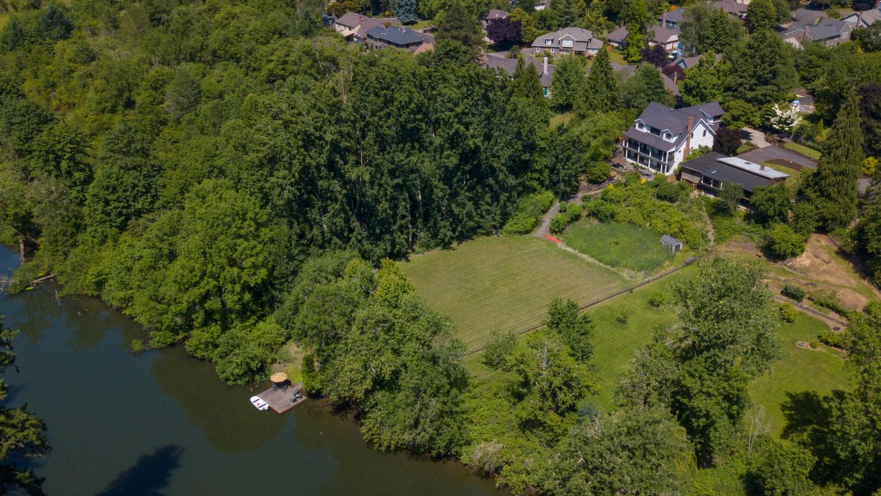 19575 35th Ct.,, Lake Oswego, OR, 97034 Scene 2