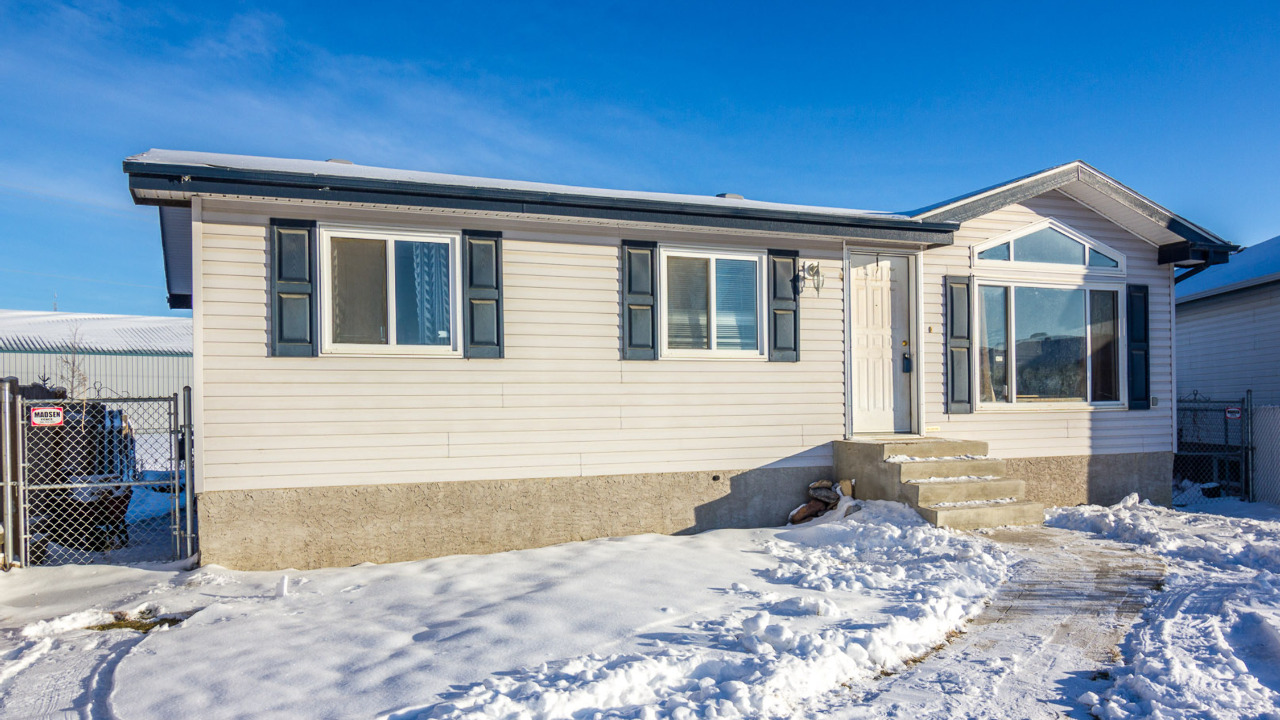758 Harder Pl, Martensville, SK 