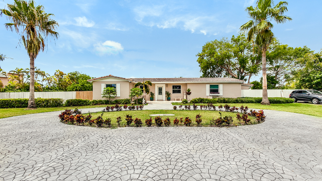 5350-SW-122nd-Ave-01