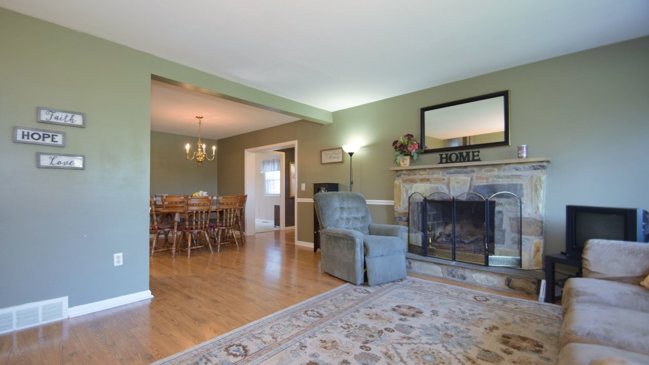 22 Valley View Rd, Chalfont, PA, 18914 Scene 2