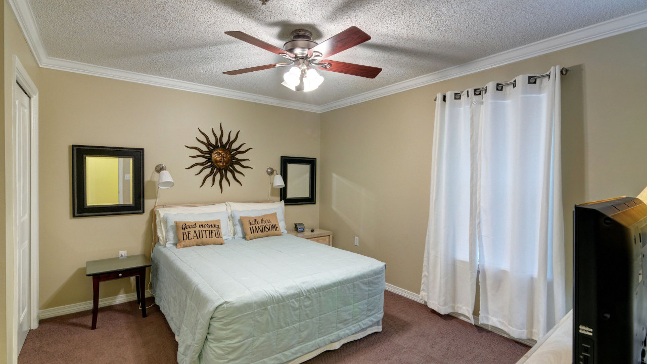 04_Master_Bedroom_01