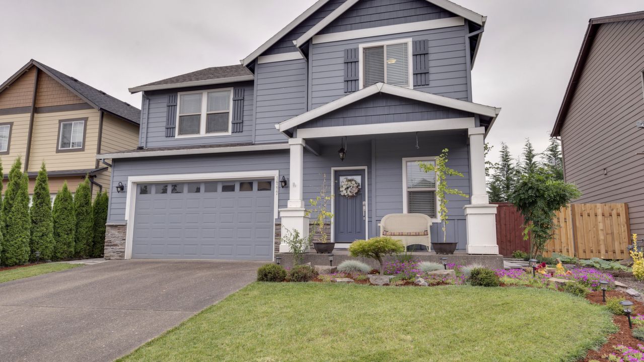 14377 SE Sierra Dr, Clackamas, OR, 97015 Scene 1